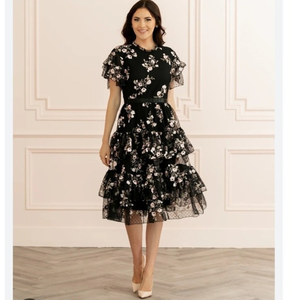 Rachel Parcell Mesh Floral Embroidered Tiered Womens sz Medium Event Party Dress